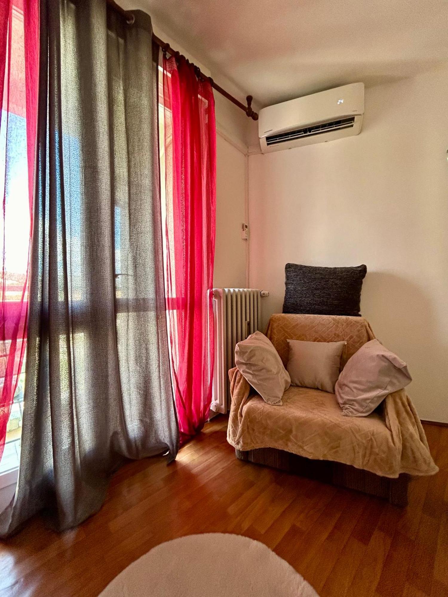 Bright And Charming Studio Apartment リエカ エクステリア 写真